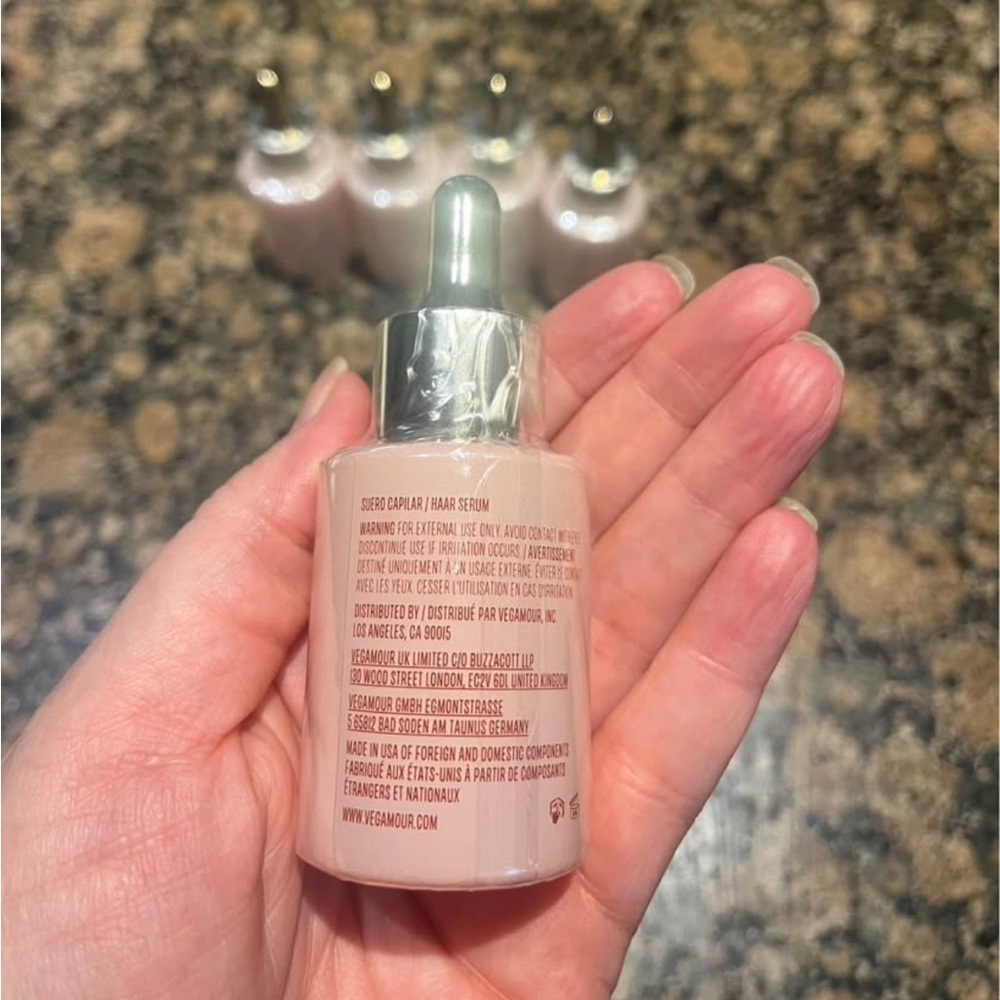 Vegamour GRO Hair Serum Set - Picture 2 of 4